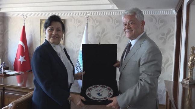 Vali Civelek Başkan Acar'ı ziyaret etti