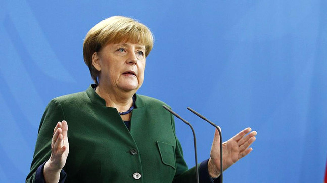 Merkel: “Türkiye ile Gümrük Birliği genişletilmeyecek”