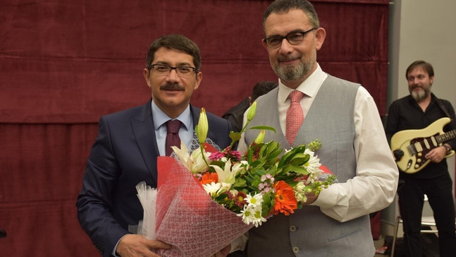 Şehzadeler’de İbrahim Sadri ile şiir gecesi
