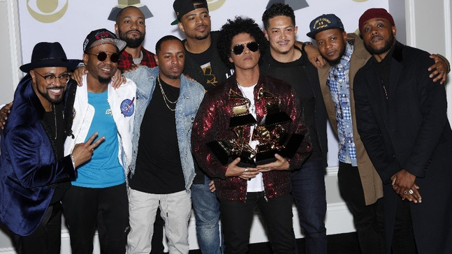 Bruno Mars, Grammy Ödülleri’ne damga vurdu
