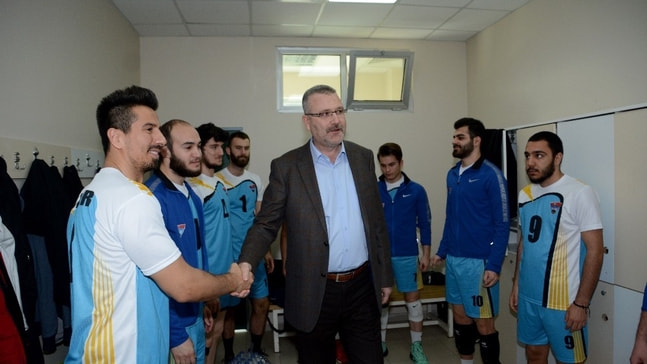 Karacabey Belediyespor voleybolda 2. Lig’e yükseldi
