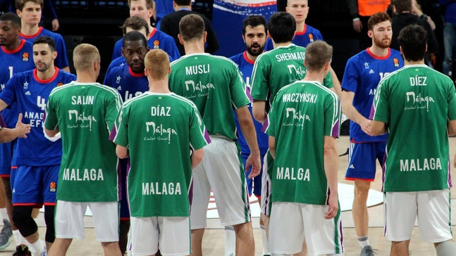 Anadolu Efes, Malaga deplasmanında