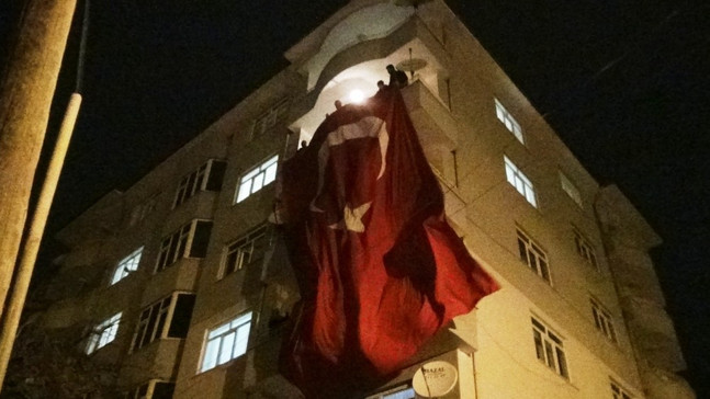 Afrin ateşi Erciş’e düştü