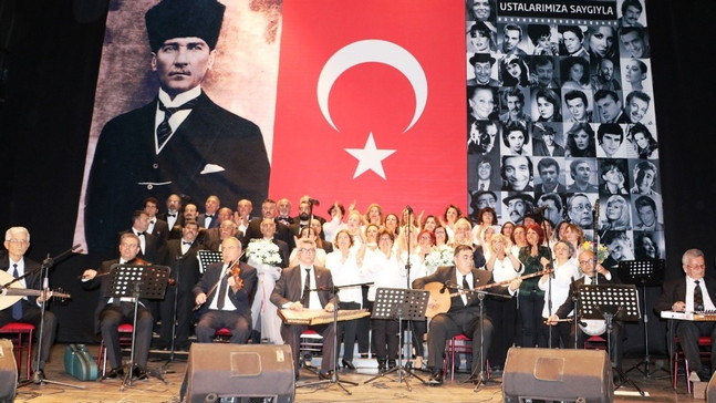 Büyükşehirden nostaljik konser
