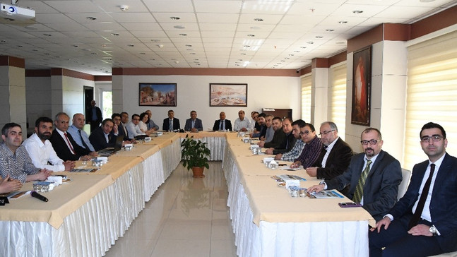 Adıyaman Üniversitesi çocuk cerrahisi uzmanları toplantısına ev sahipliği yaptı
