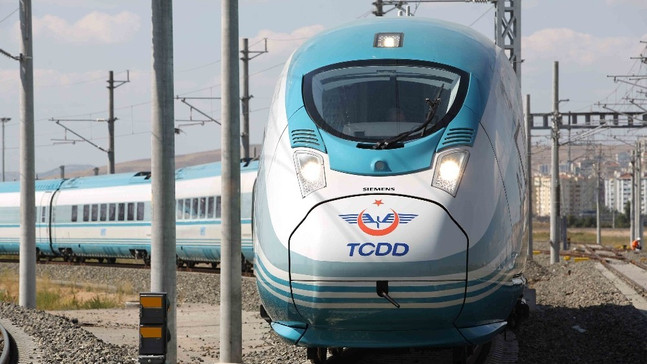 TCDD’den on adet yüksek hızlı tren sözleşmesi
