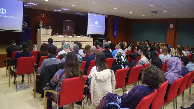 Toplumda otizm farkındalığı artıyor