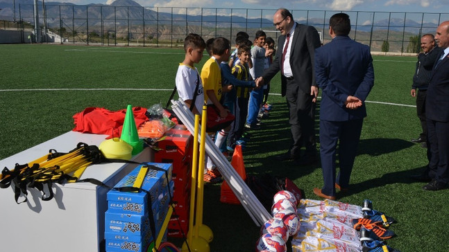 Suşehri’nde ’Futbol Okulu’ projesi
