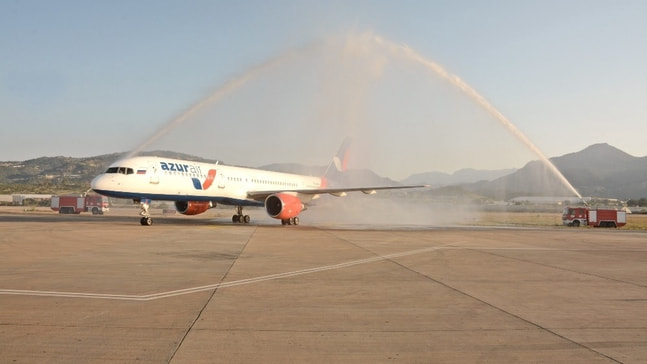 Gazipaşa Havalimanı ilk Boeing B757’yi karşıladı
