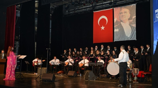 Kocaeli’de Türk Halk Müziği’nin eserleri seslendirildi
