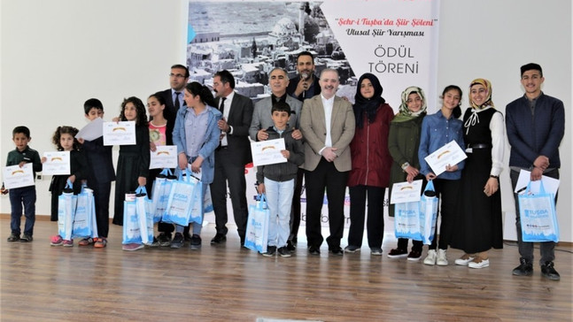 Şehr-İ Tuşba’da, ‘Şiir şöleni yarışması’ ödül töreni
