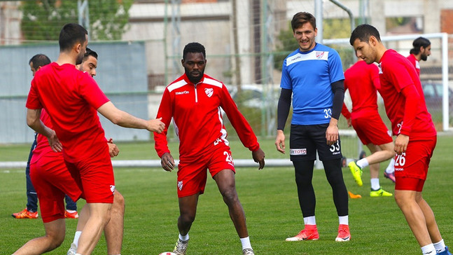 Boluspor, Eskişehirspor maçı hazırlıklarını tamamladı
