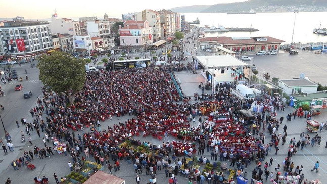 Troya Yılında, 1. Uluslararası Troya Çocuk Halk Dansları Festivali fırtınası esti
