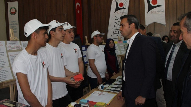 Müdür Yıldırım: İmam Hatip Liseleri dini eğitim vermenin dışında artık  bilimsel çalışmalarda yapıyor
