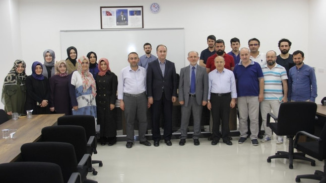 Dünden bugüne ilahiyat geleneği SAÜ’de konuşuldu
