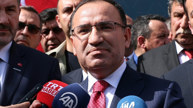 Bekir Bozdağ: 