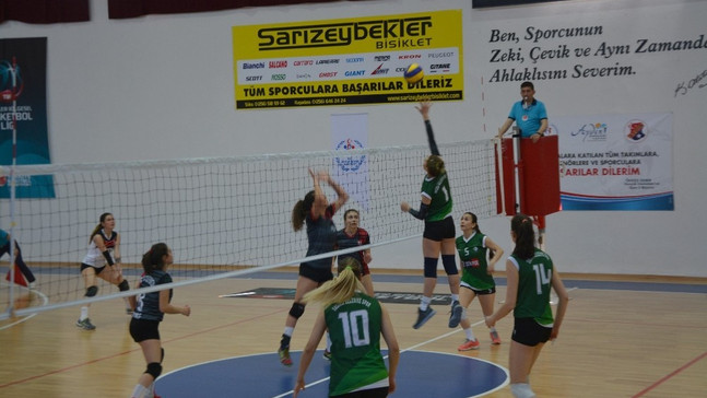 Söke’de voleybol heyecanı başladı
