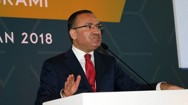 Bozdağ: “Bu millet ata sahibini bindirmiş Türkiye’nin atı şaha kalkmış”
