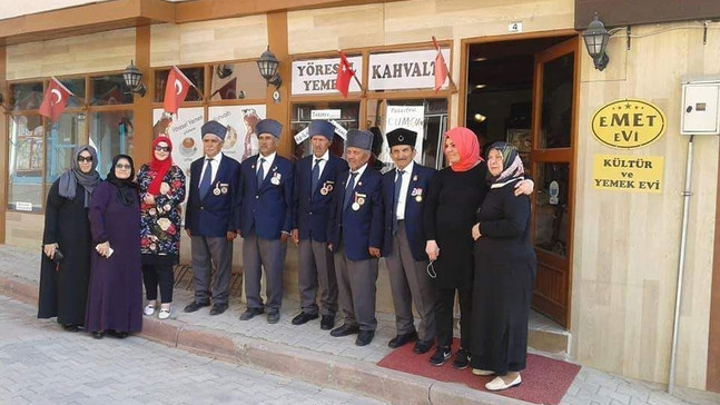 Emetli Gaziler kahvaltıda buluştu
