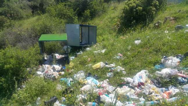 Vandallar yine iş başındaydı!