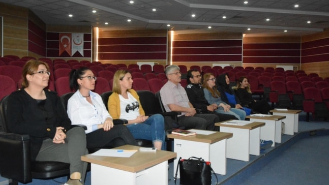 Nevşehir’de hastane personellerine işaret dili eğitimi veriliyor
