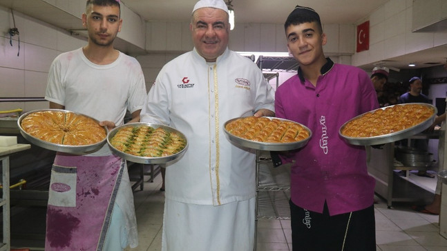 Gaziantep’te baklavacılar zam yapmamak için direniyor
