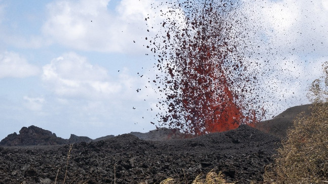 Hawaii Kilauea yanardağı 20 gündür alev püskürtüyor