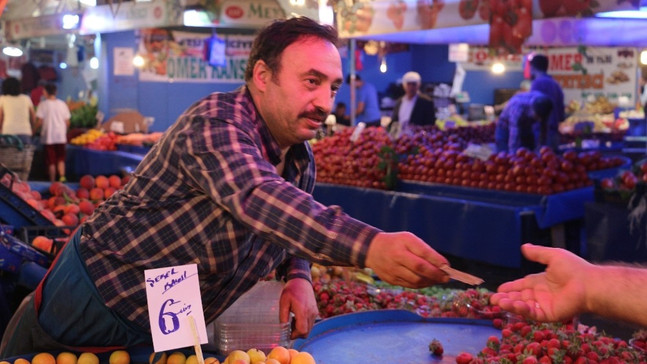 Pazarlarda Ramazan bereketi
