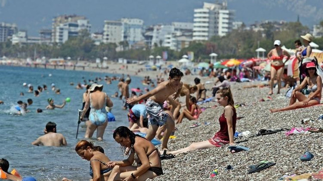 Antalya’ya kavurucu sıcaklar geri geliyor