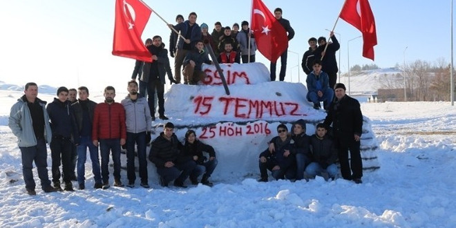 Eksi 30’da 15 Temmuz ruhunu canlandırdılar
