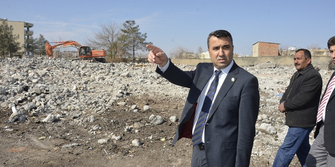 46 yıllık cezaevinin yıkımına başlandı
