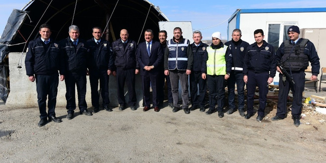 Başkan Gürkan’dan güvenlik güçlerine ziyaret
