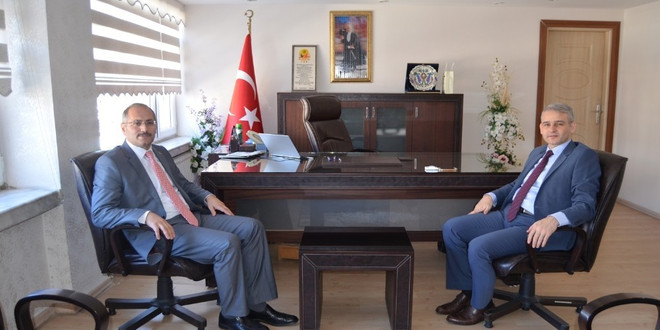 Kaymakam Bilgin’den Kaymakam Güven’e ziyaret
