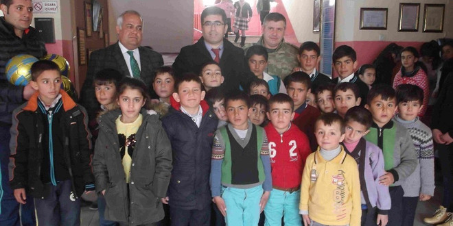 Kaymakam Çetin, öğrencilerle bir araya geldi
