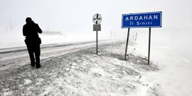 Ardahan’da 1 Mayıs’ta kar, kış