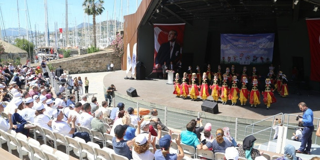 Bodrum’da engel yok şenlik var