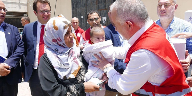 Kızılay, Gazze’ye bölgenin en büyük lojistik merkezini kuruyor
