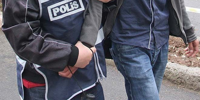 İki bakanlıkta47 kişi hakkında gözaltı kararı