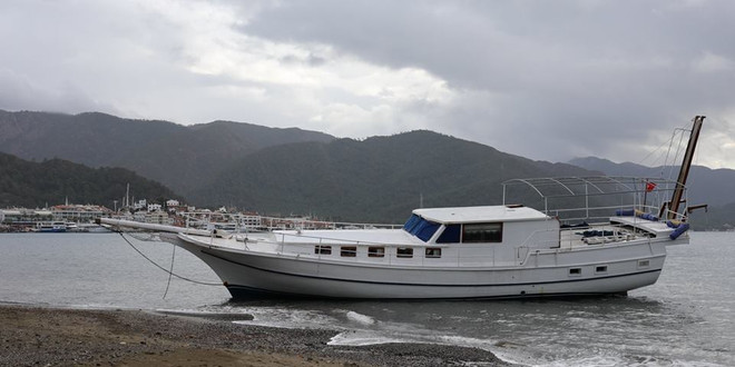 Fırtınanın izleri siliniyor