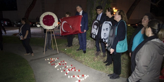 Ermeni teröristlerin şehit ettiği Türk diplomatlar Los Angeles’ta anıldı
