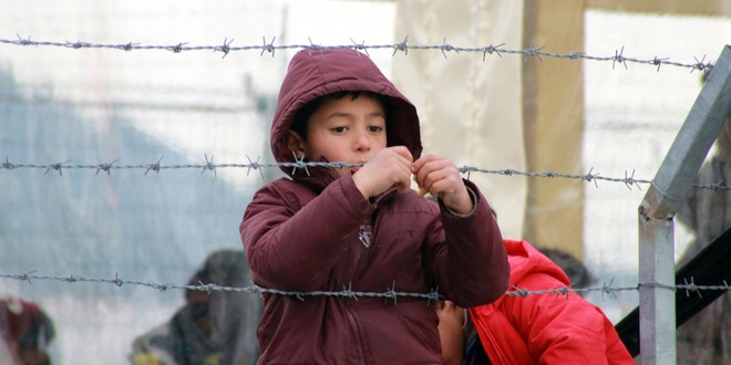 Dikili’de 154 kaçak göçmen yakalandı