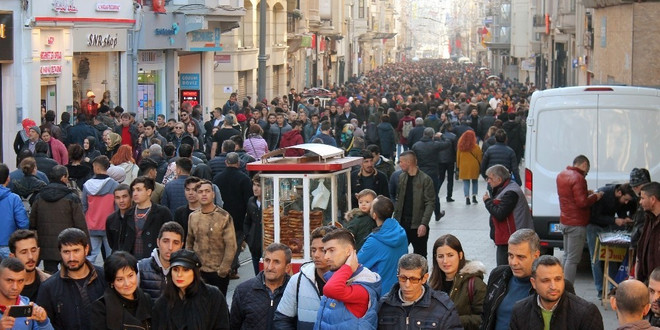 İstanbul 1 yılda yarım milyona yakın göç aldı