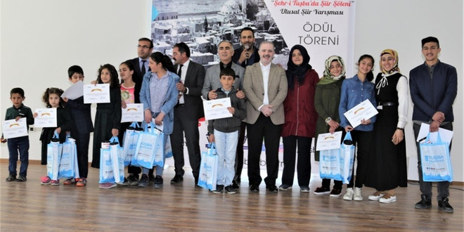 Şehr-İ Tuşba’da, ‘Şiir şöleni yarışması’ ödül töreni
