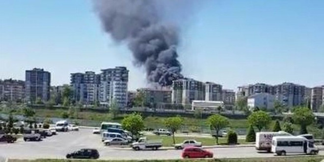 Samsun’da çatı yangını korkuttu
