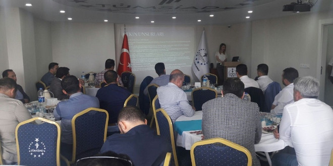 TÜMSİAD ’dan “Çek- senet hukuku” semineri
